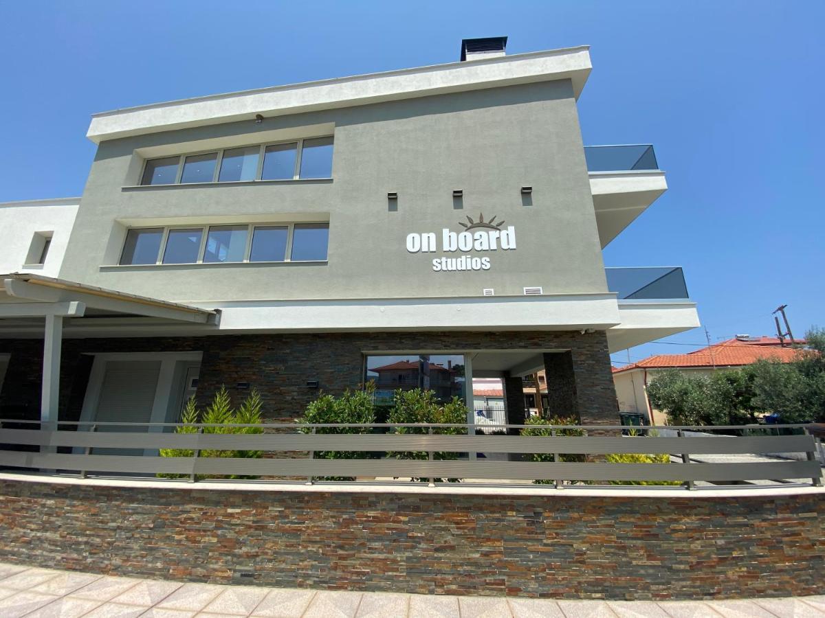 On Board Luxury Studios Sarti Buitenkant foto